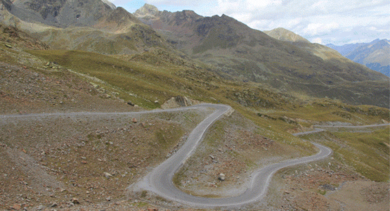 motorrad-kurven-und-kehrentraining Motorradtraining - Kurven- und Kehrentraining