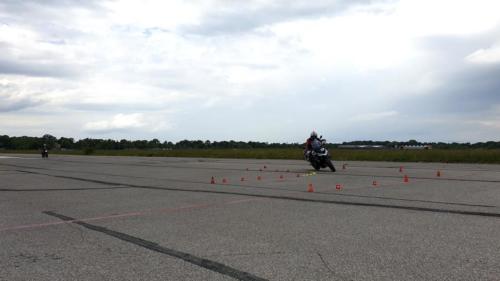 MWZ-Fahrsicherheitstraining-Motorrad-Kurventechnik-Drücken